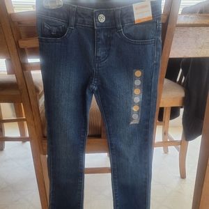 Girl's new with tag Gymboree jeans, 5